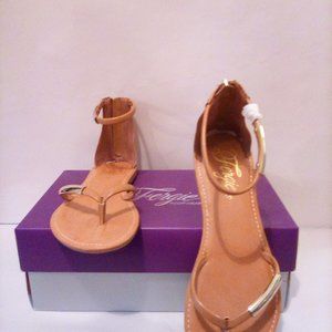 Fergie Ballot Thong Sandal Size 8